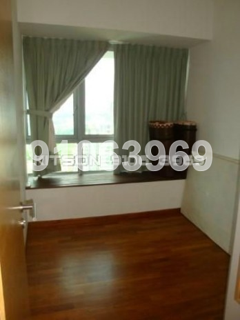 Pavilion 11 (D11), Condominium #10217452